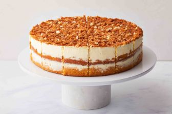 10__Toasted_Almond_Cake_0510_web
