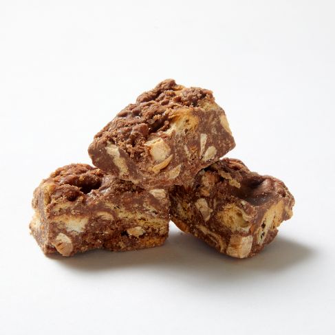 0700005-crunchizz-praline-amand-packshot