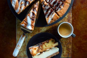 Cinnamon-Swirl-Cheesecake-F32790-ED