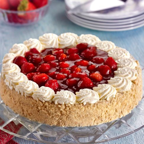 Strawberry-Gateau-F01011-ED