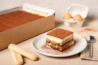 79018-Tiramisu-in-Vaschetta-di-Carta--1-